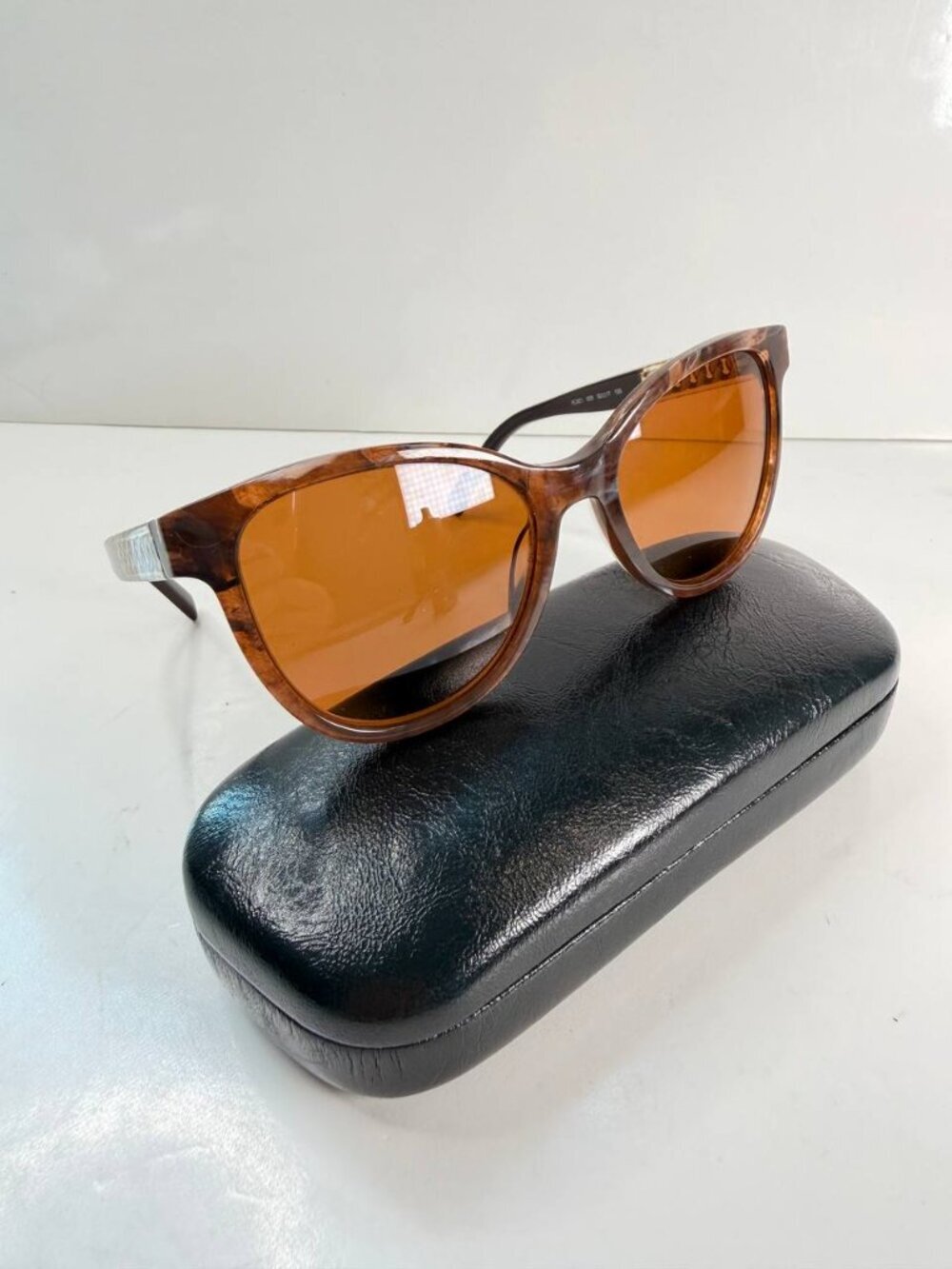 Karl Lagerfeld Sunglasses – Designer Style – With Hard Case